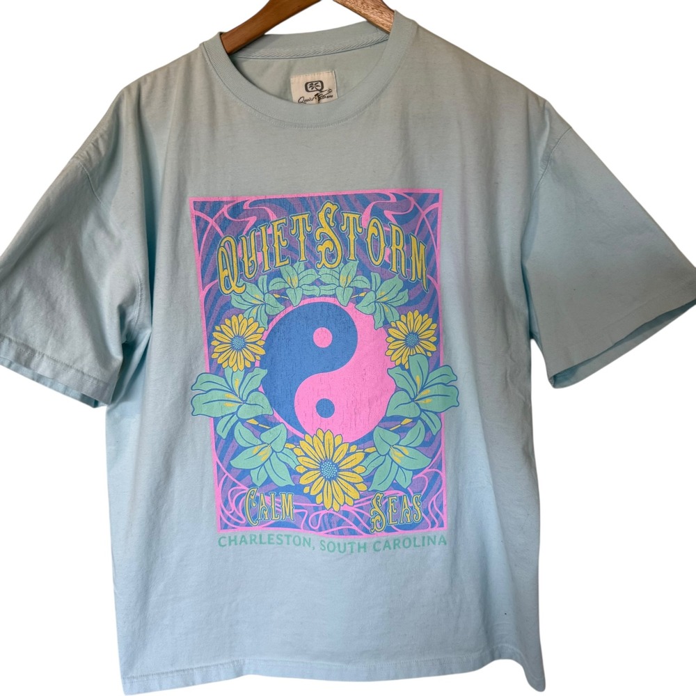 Quiet Storm Surf Shop Charleston SC Yin Yang Graphic Tee‎ Light Blue Mens Small